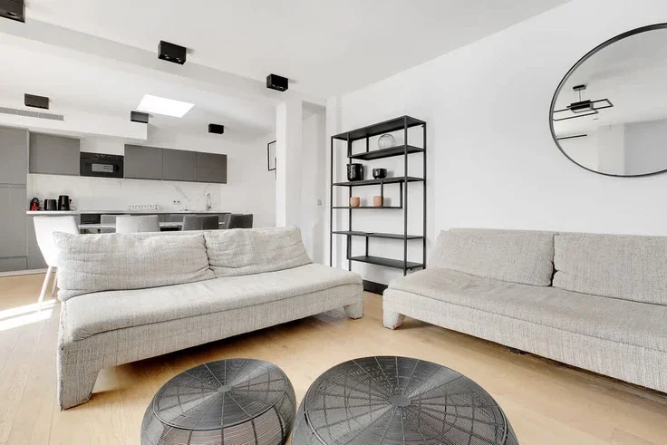 House Boulevard Pereire in Paris