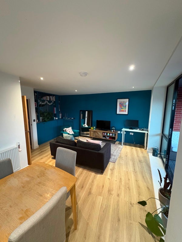 Room Buckhurst Street in Greater London