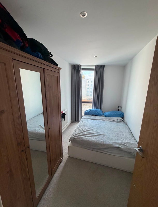 Room Buckhurst Street in Greater London