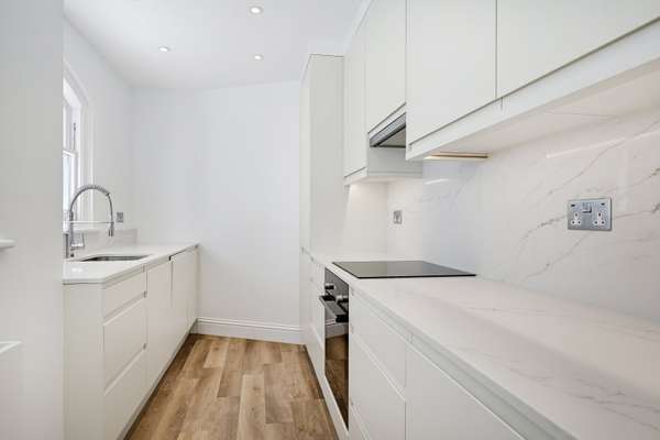 Flat Cadogan Gardens in Greater London