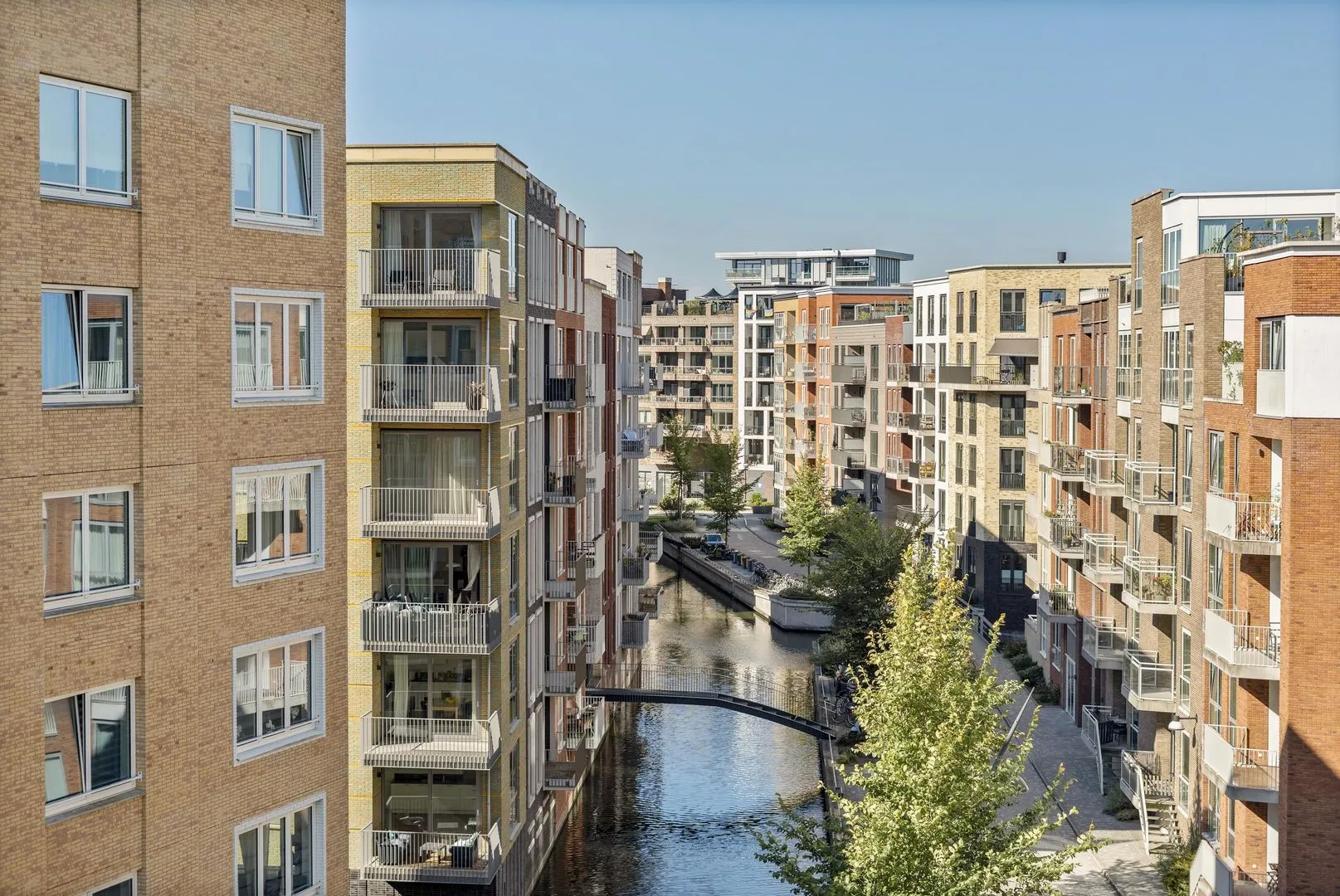Appartement te koop: Carel Willinkgracht 923, Diemen