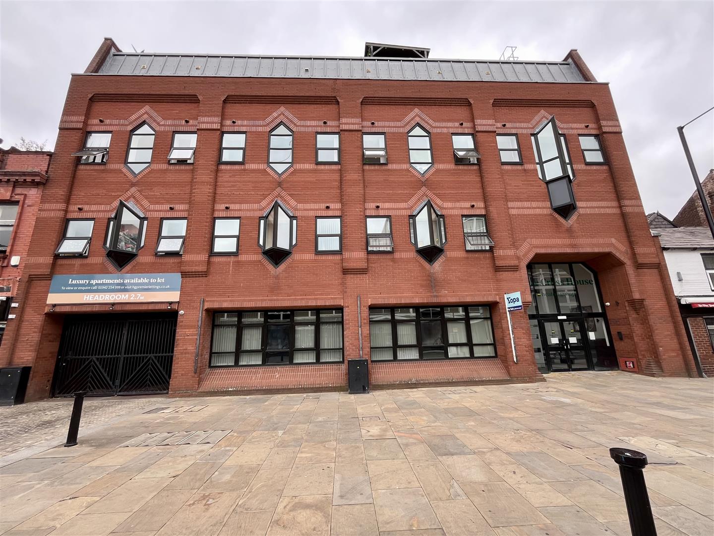 Flat Churchgate in Bolton