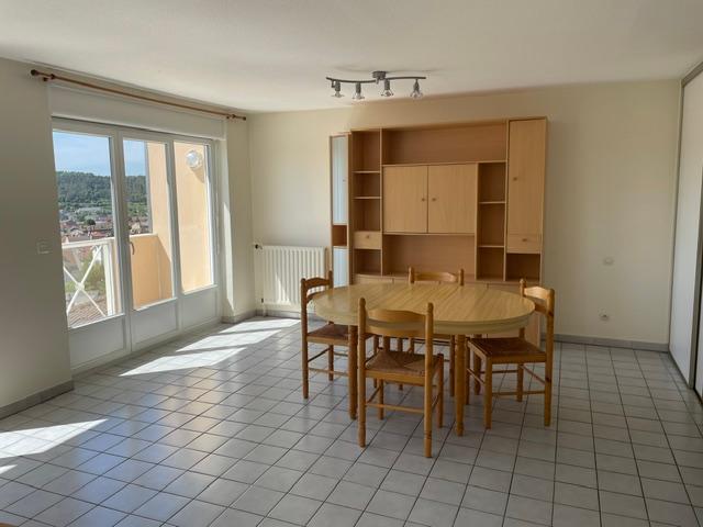 Appartement Chemin du Petit Puits à Oyonnax