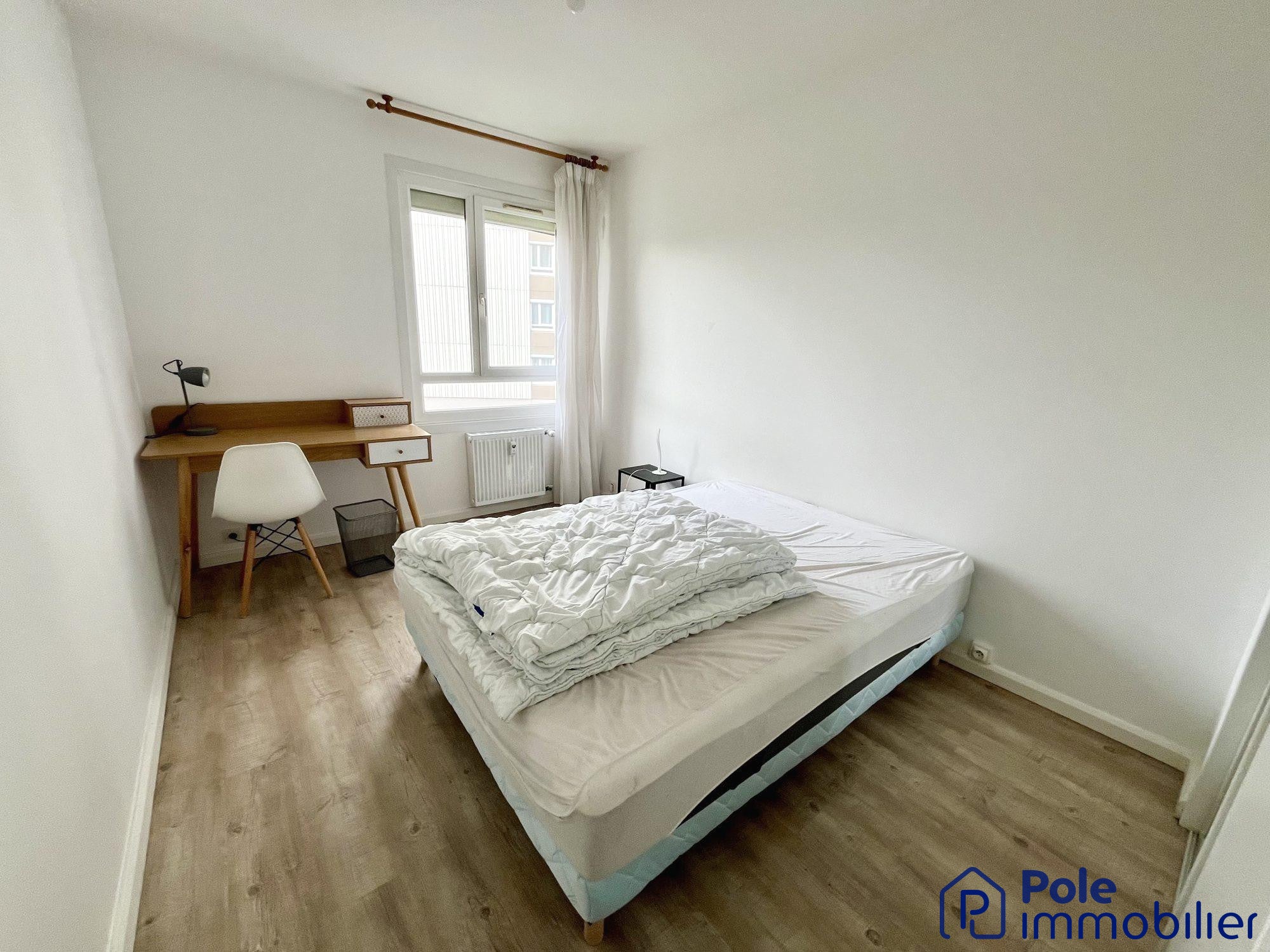 Room Boulevard de la Grande Delle in Hérouville-Saint-Clair