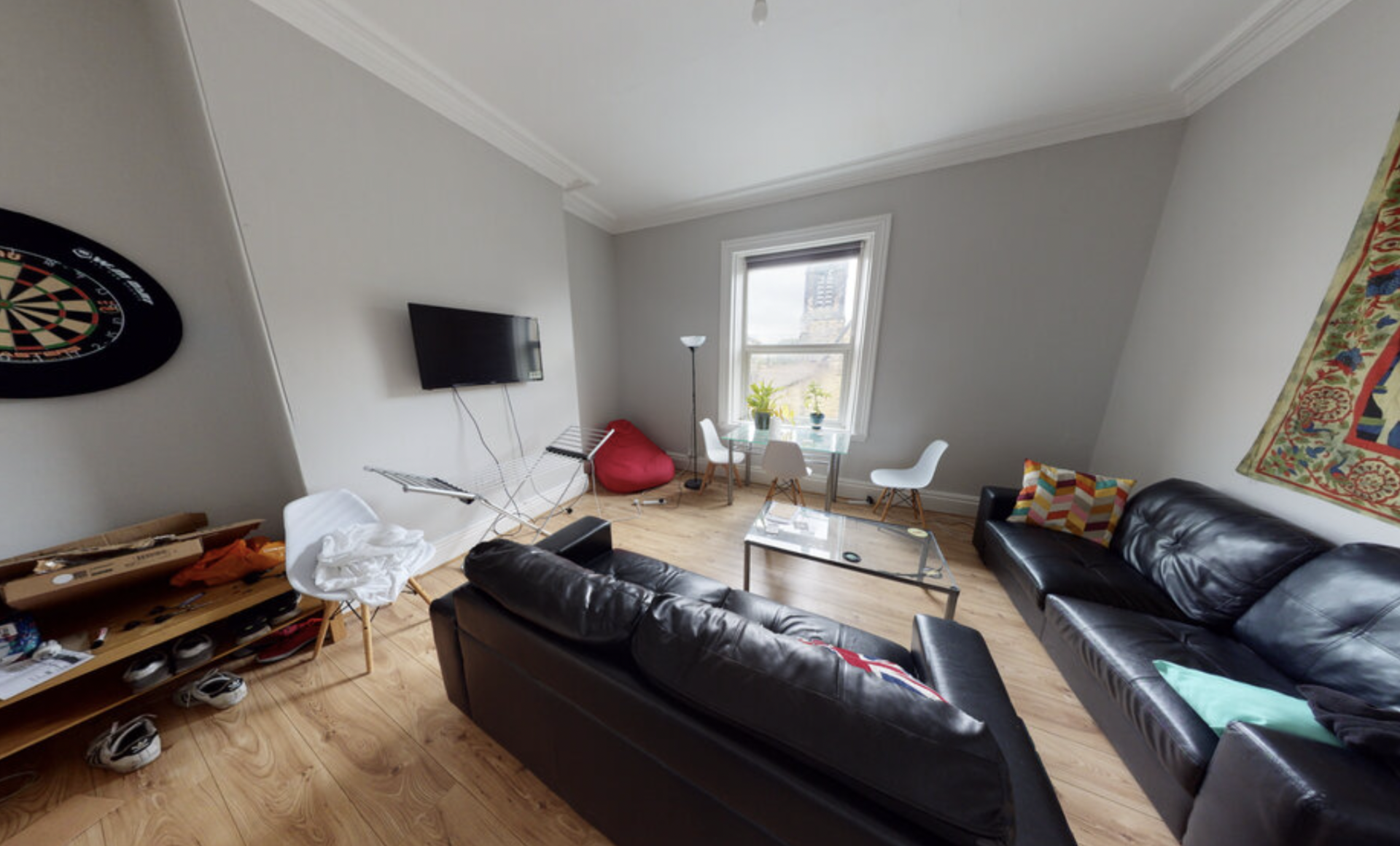 Flat Ashwood Villas in Leeds