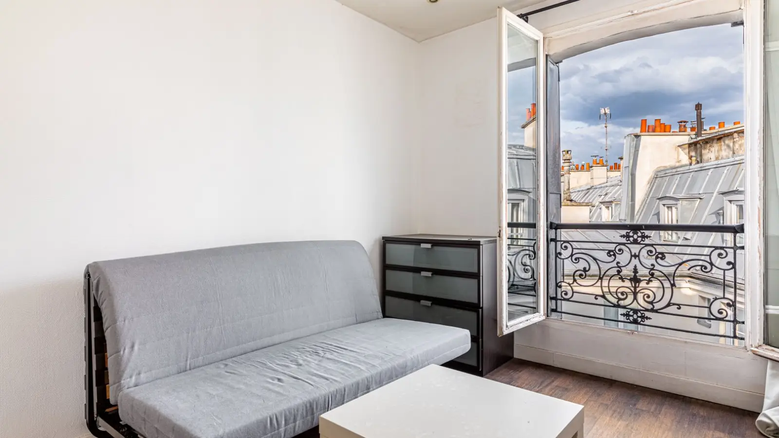 Flat Rue Sedaine in Paris