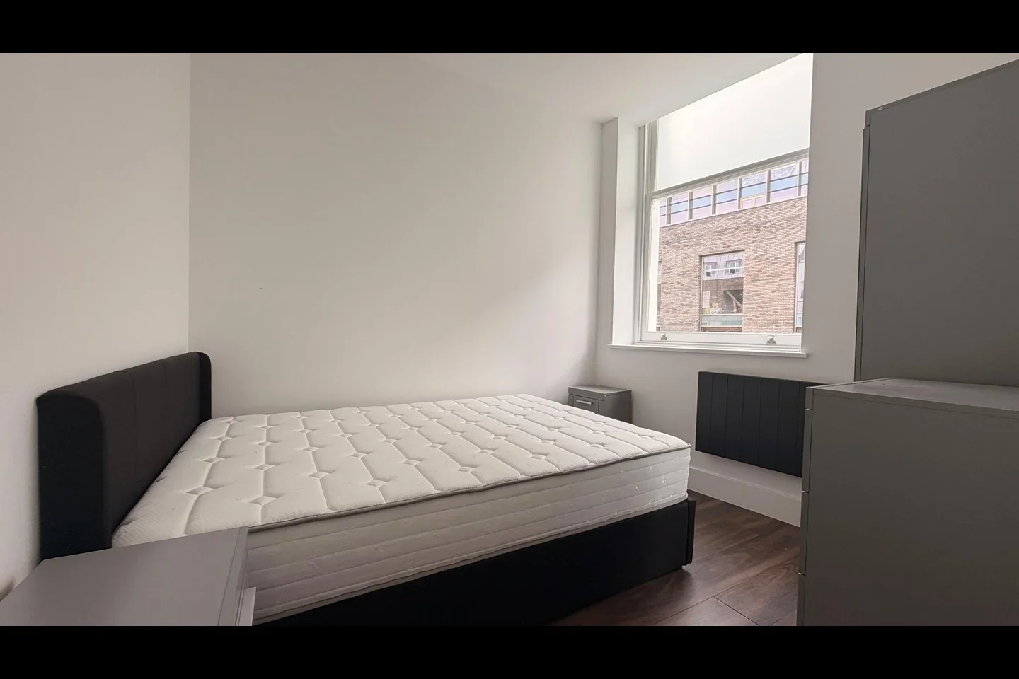 Flat Harrow Road in City of Westminster