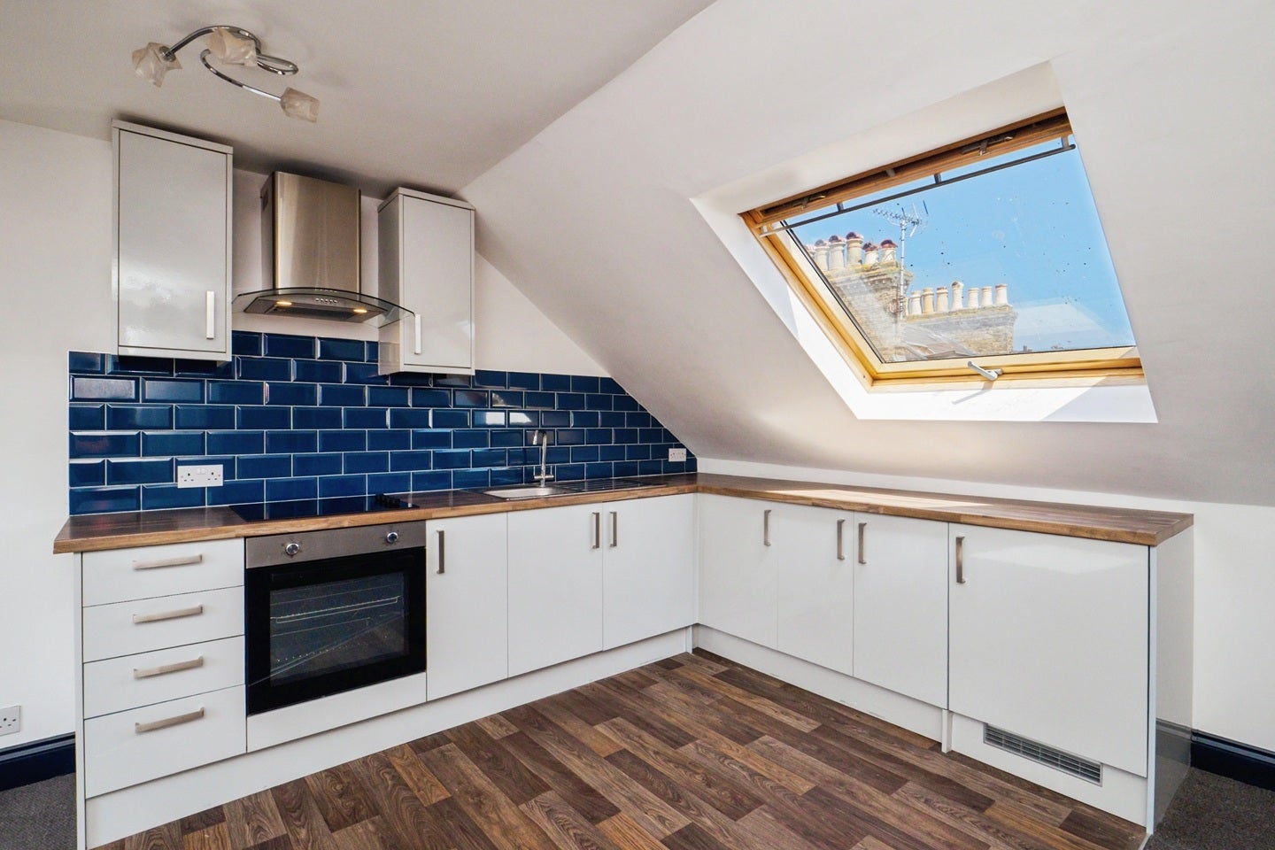Flat Buckingham Road in Thanet