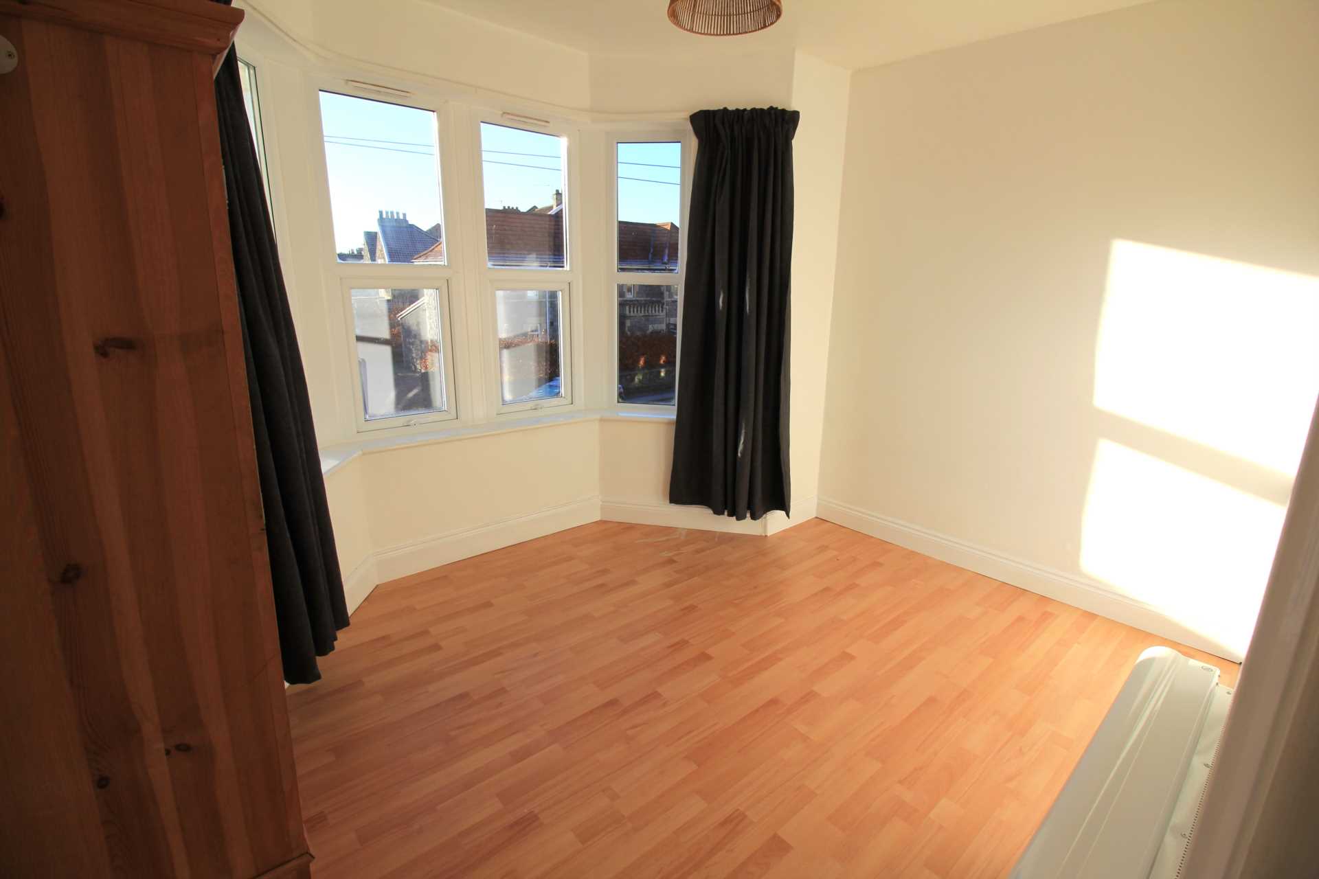 Flat Beaufort Road in Weston-super-Mare