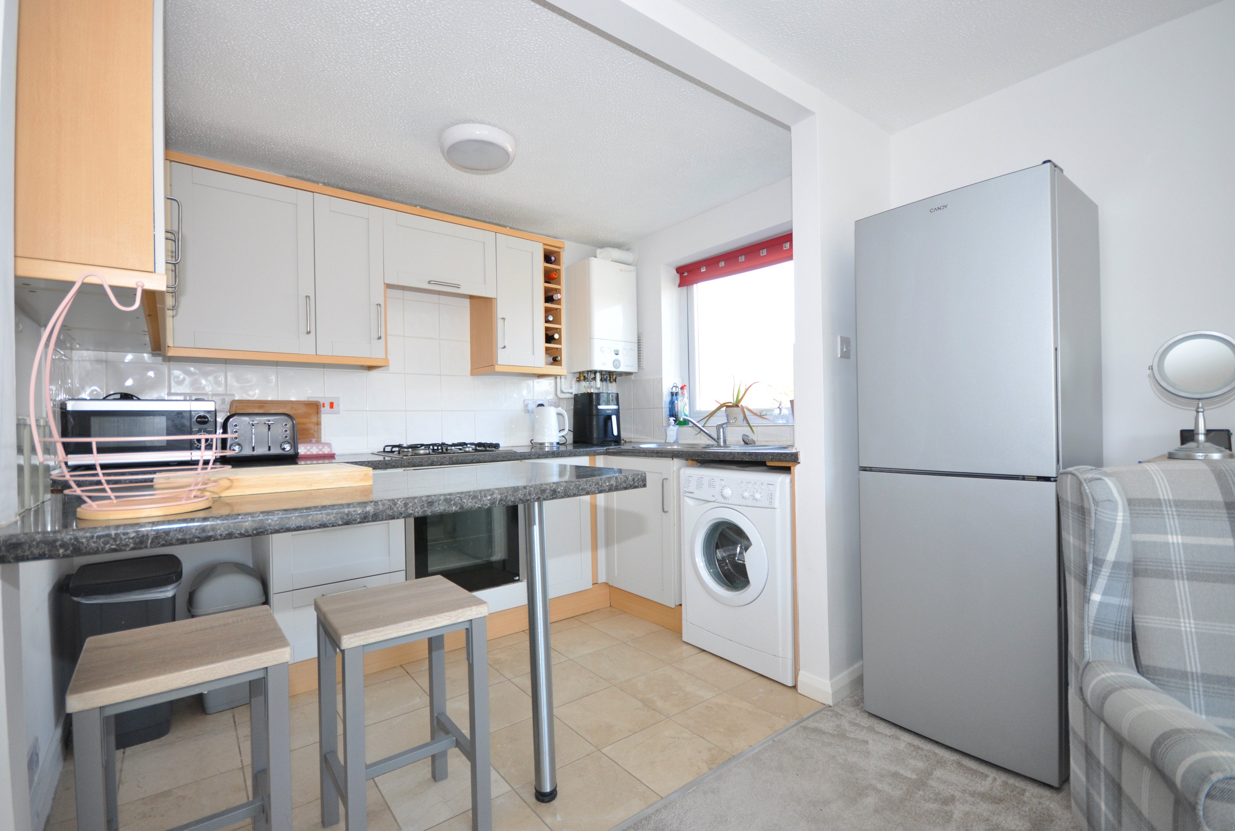 Flat Stanway Road in Cheltenham