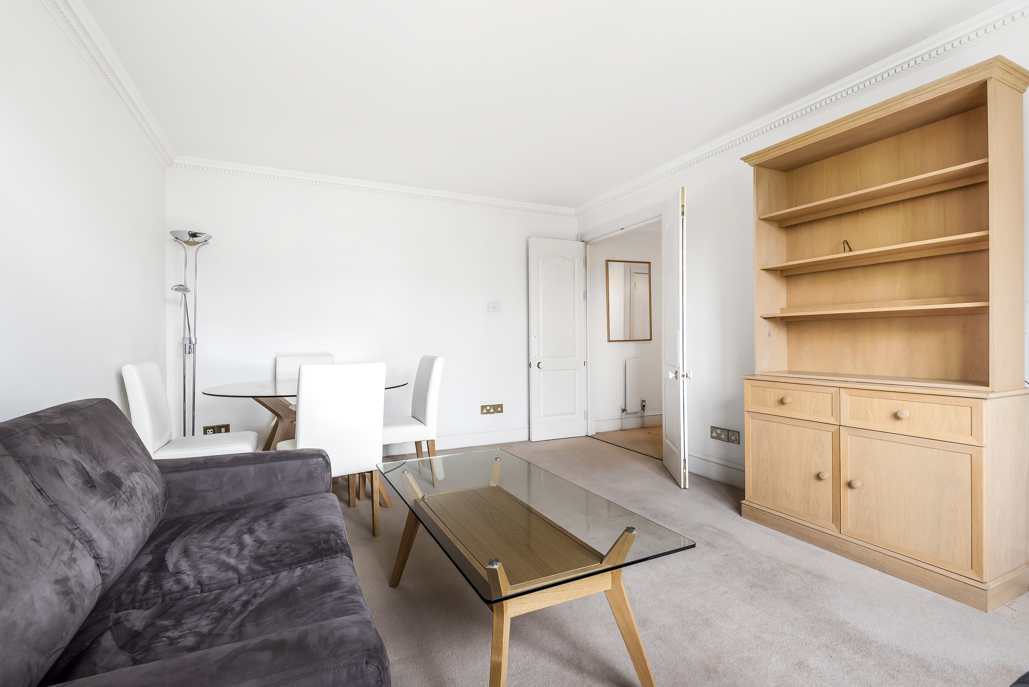 Flat Hayes Place in City of Westminster