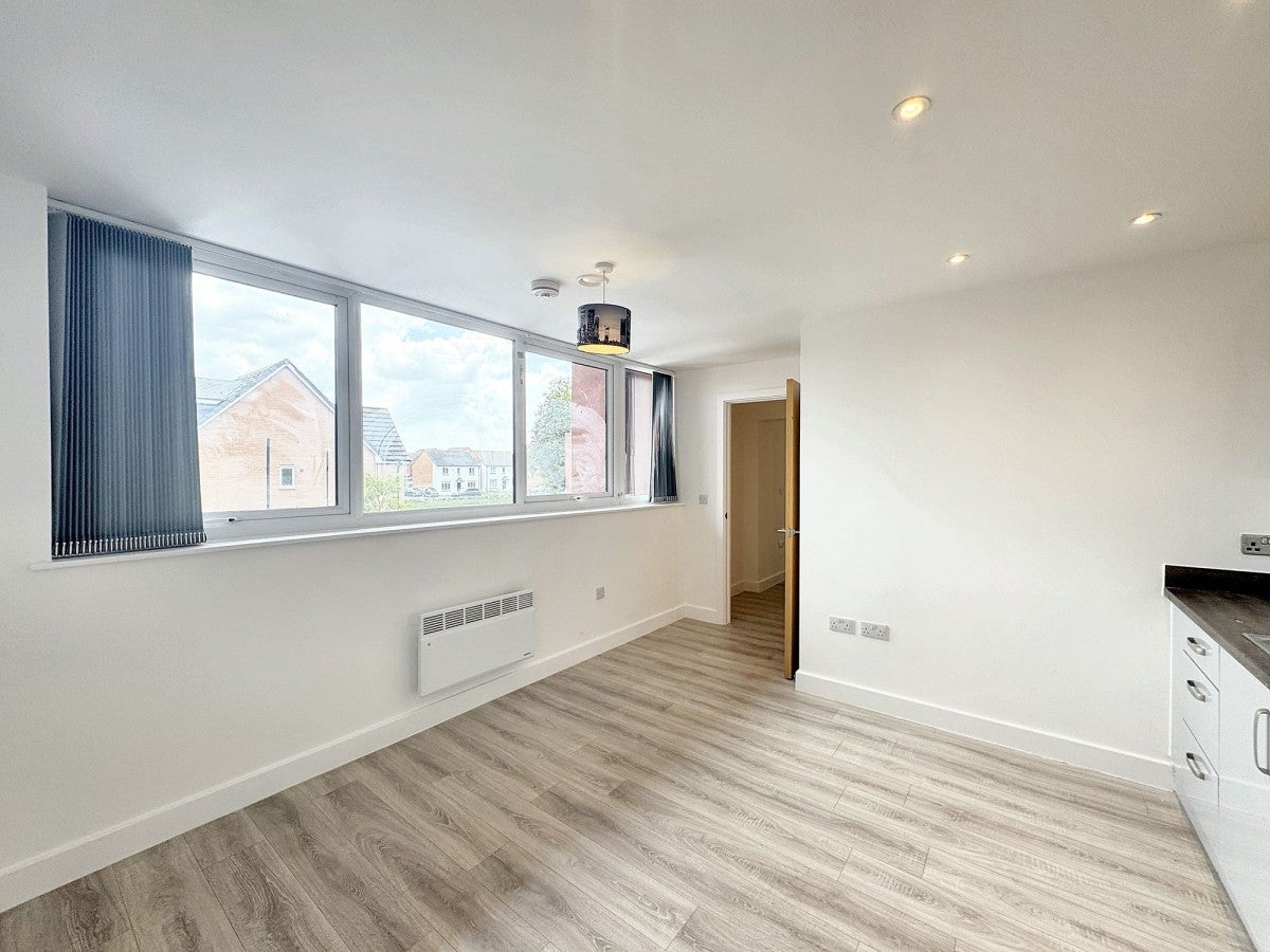 Flat Shortridge Drive in Coventry