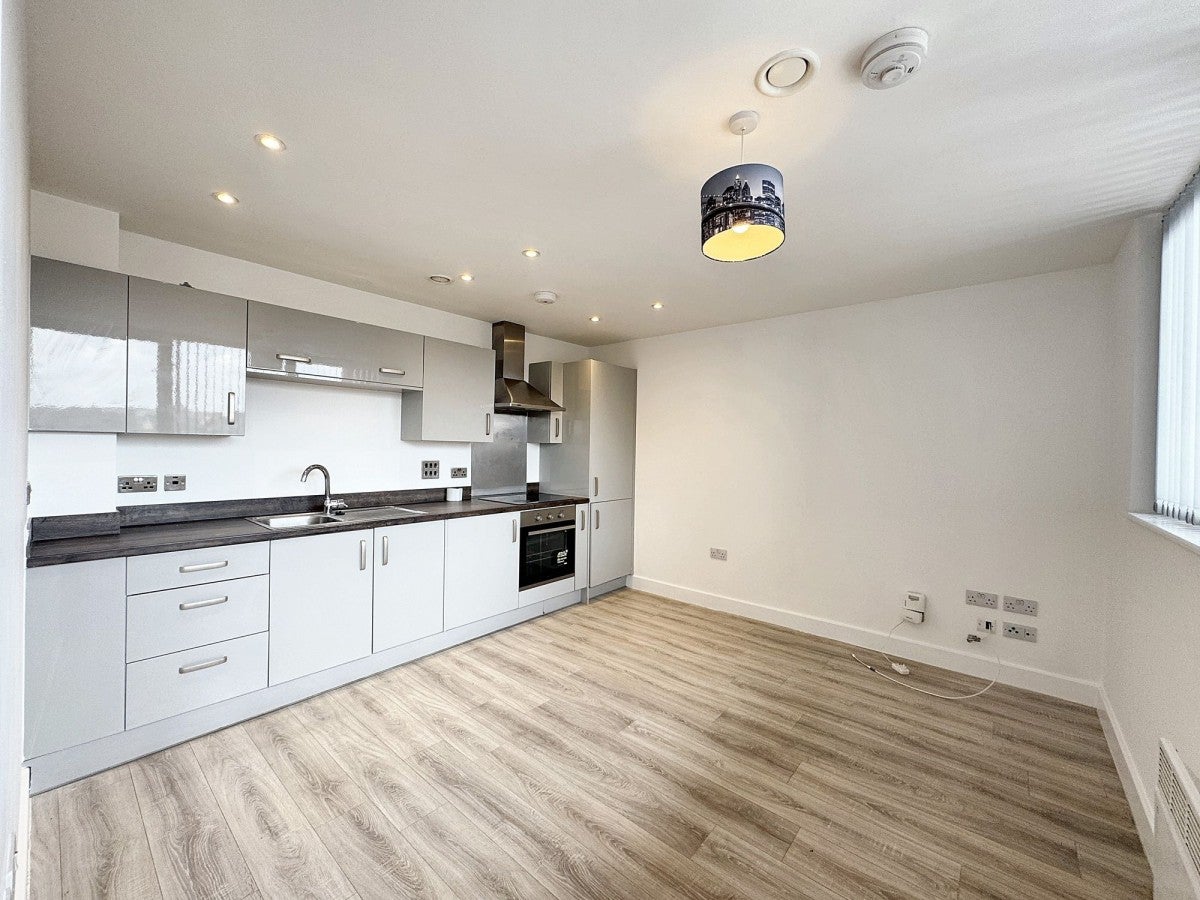 Flat Shortridge Drive in Coventry