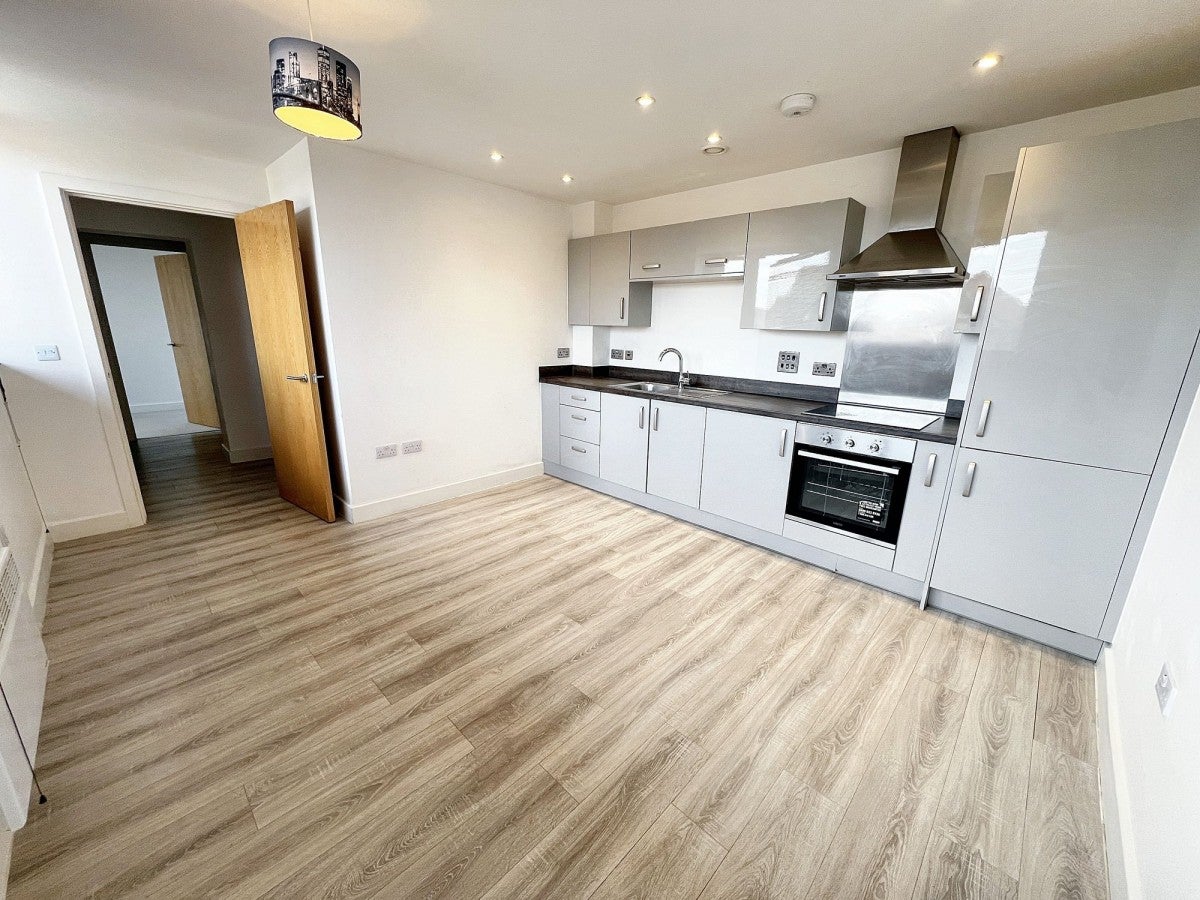 Flat Shortridge Drive in Coventry