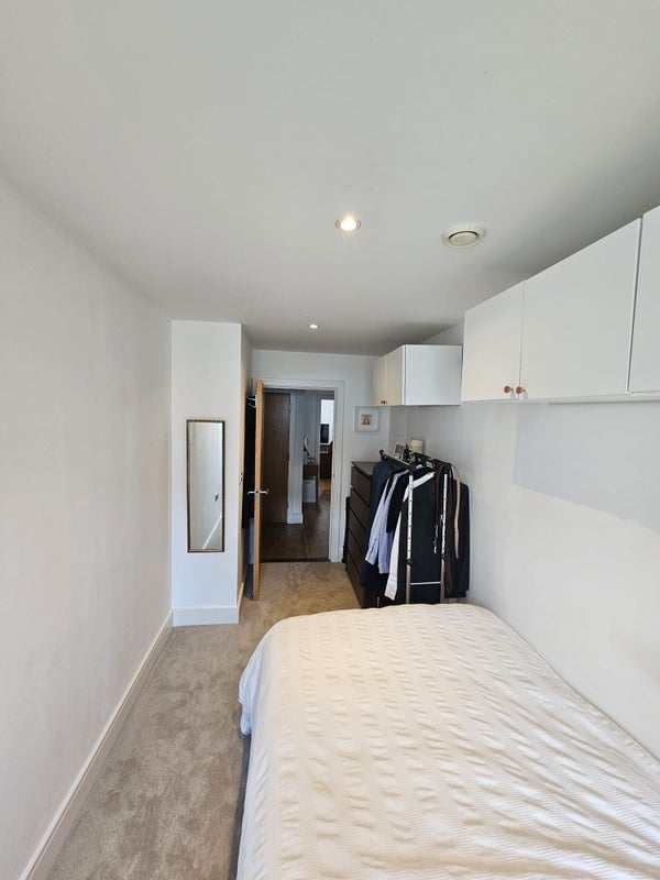 Room Drayton Park in Greater London