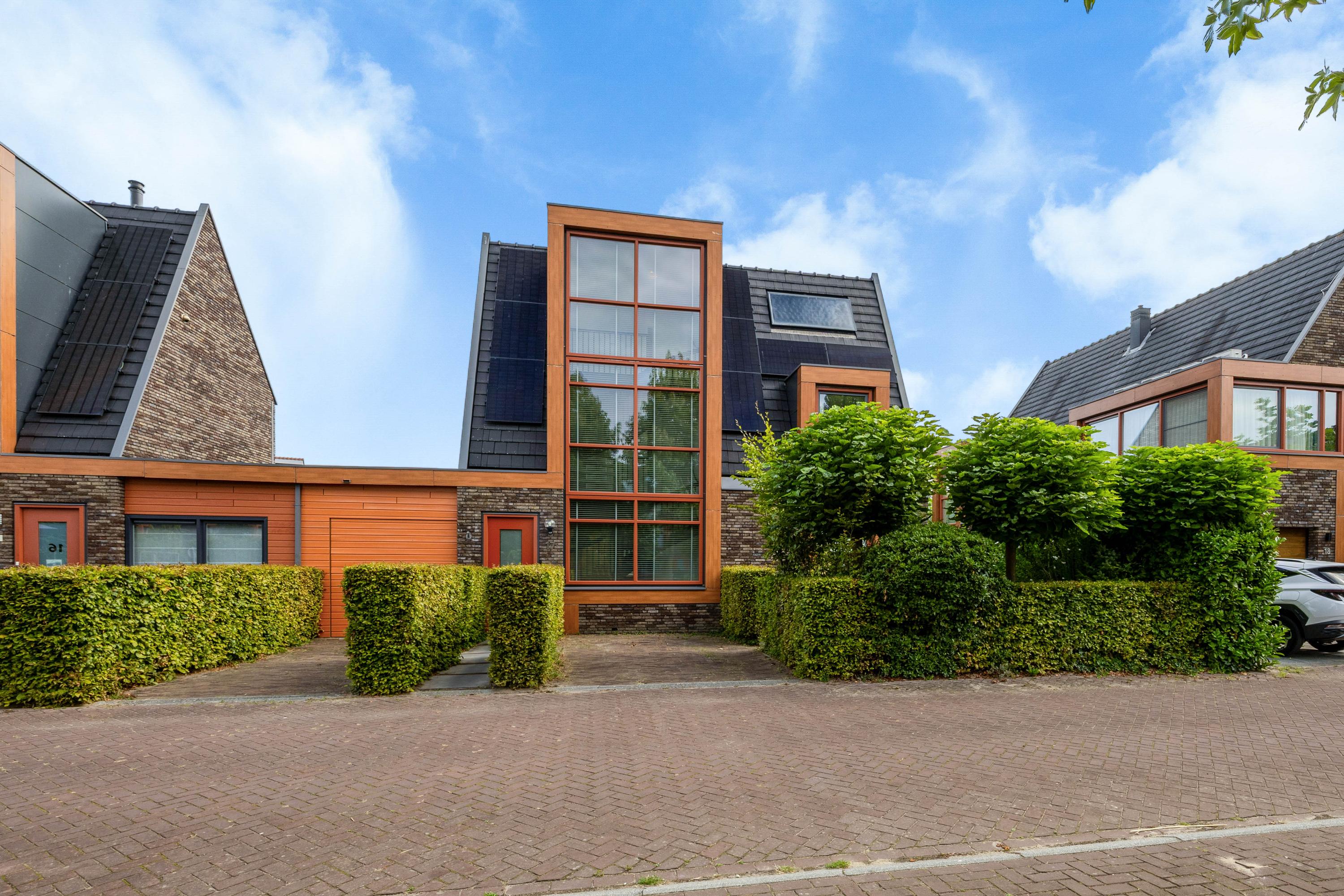 Huis Paros 17 in Hoofddorp