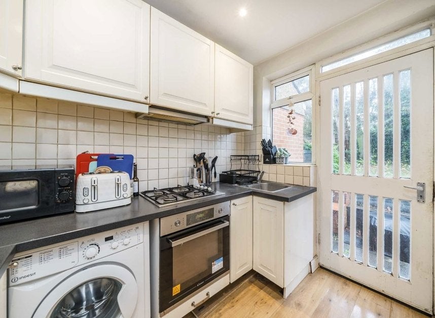House Cedar Grove in Greater London
