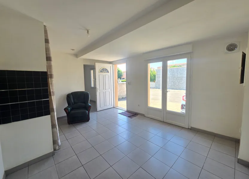 Appartement Avenue César Bernaudon à Saint-Martin-de-Crau