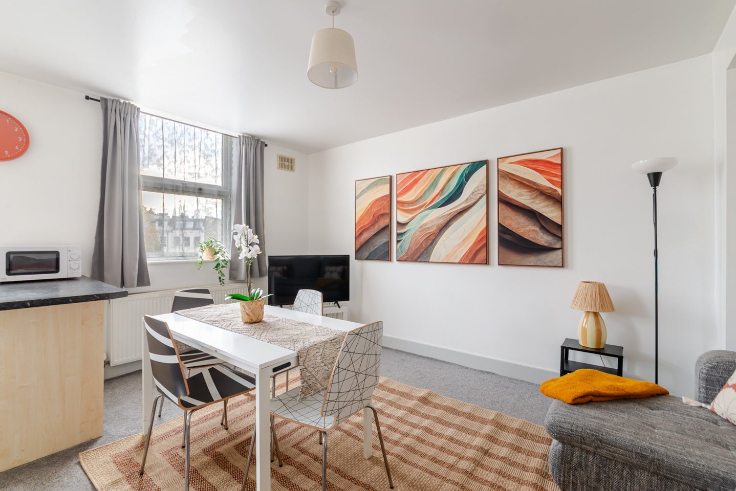 Flat Shepherds Bush Road in Greater London