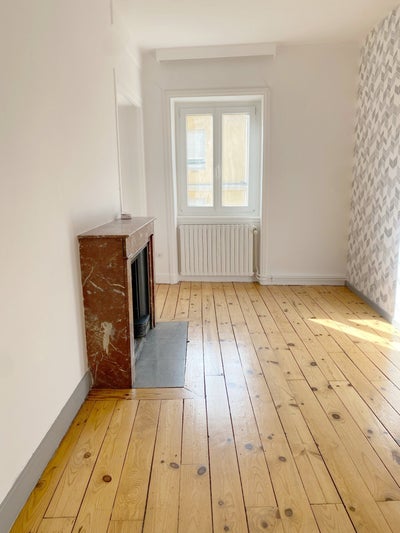 Flat Rue de la République in Tarare