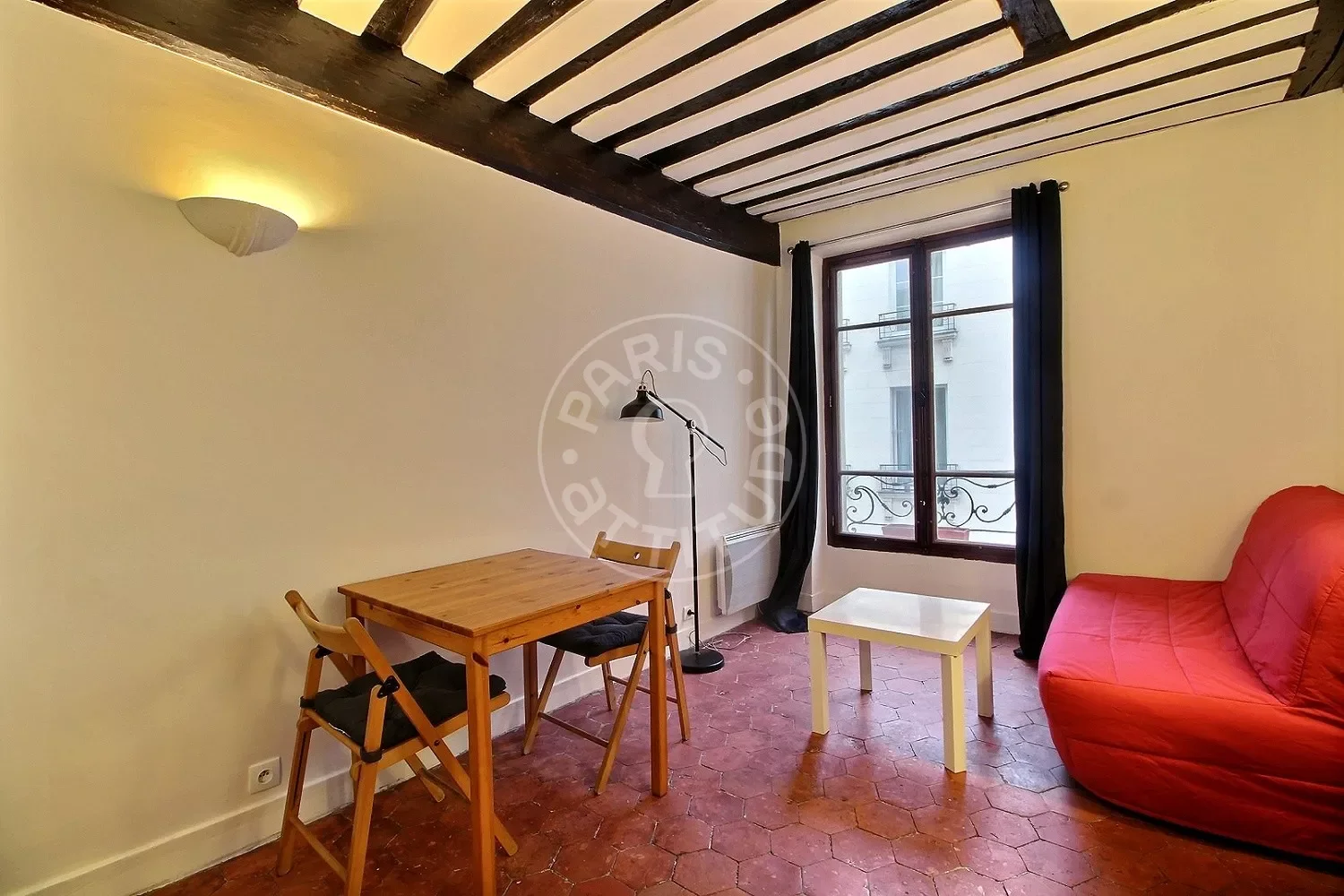 Appartement Rue de Poitou à Paris