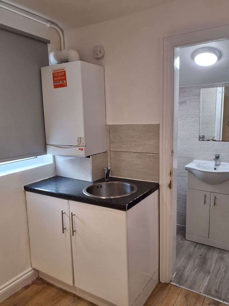 Flat Daneby Road in Greater London