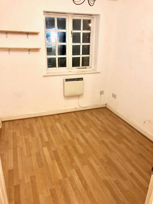 Flat Elizabeth Fry Place in Greater London