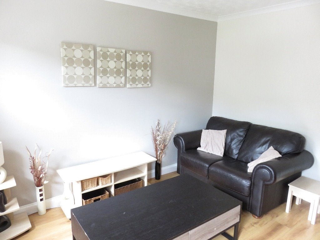 Flat Millside Terrace in Aberdeen City