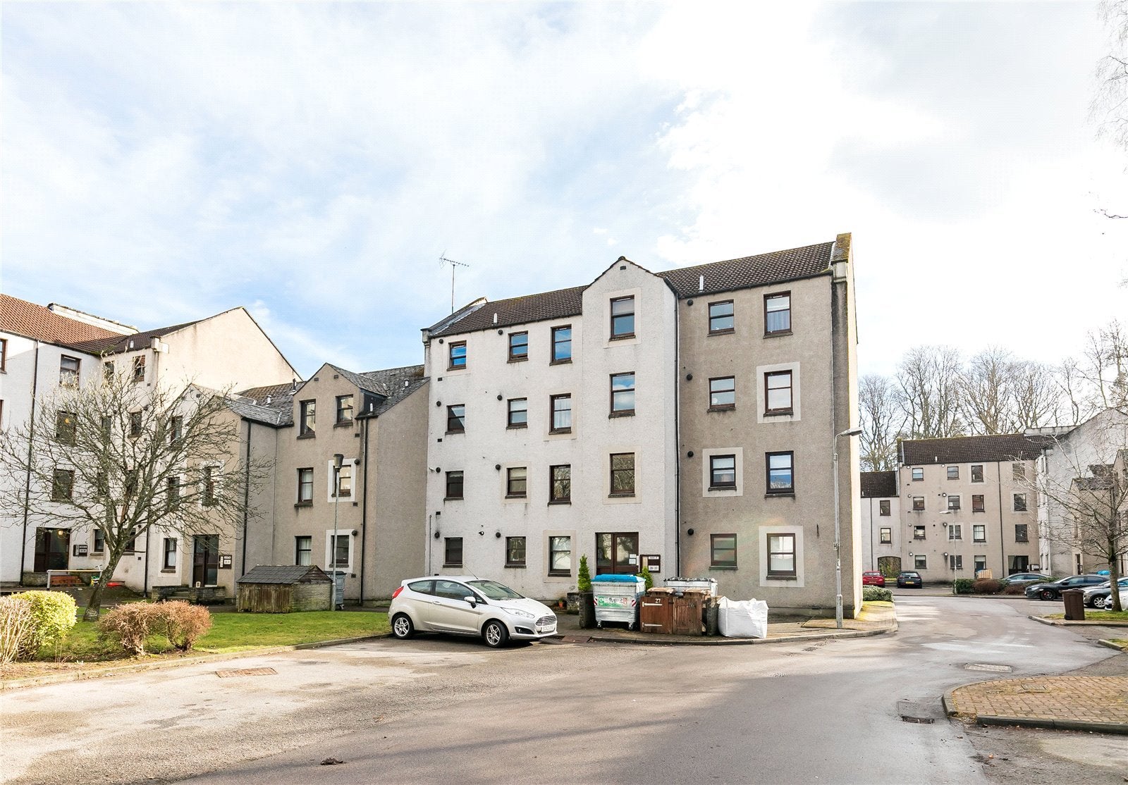 Flat Millside Terrace in Aberdeen City