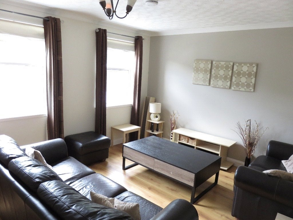 Flat Millside Terrace in Aberdeen City