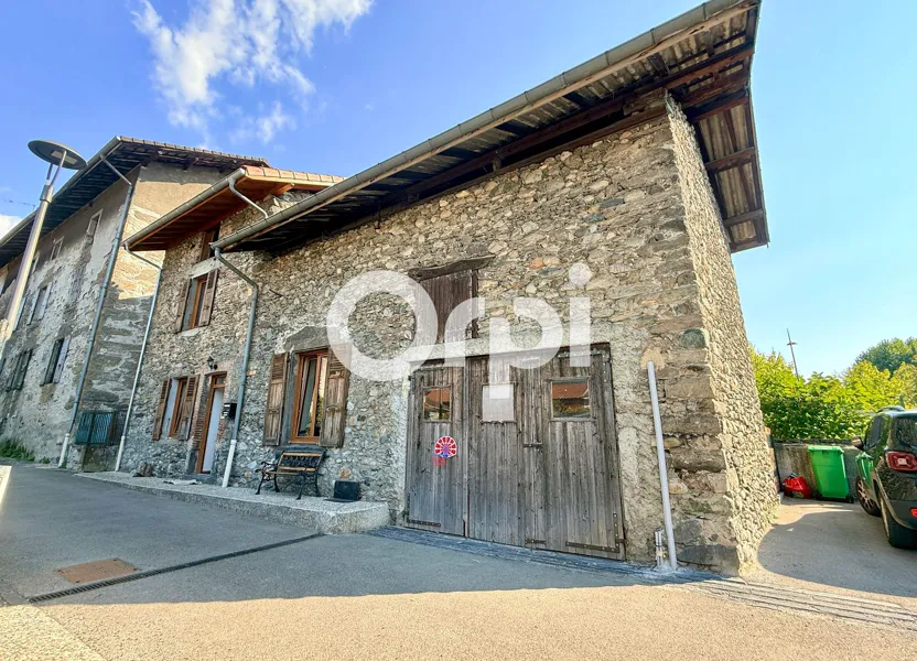 Maison Rue du Martinet à Tencin