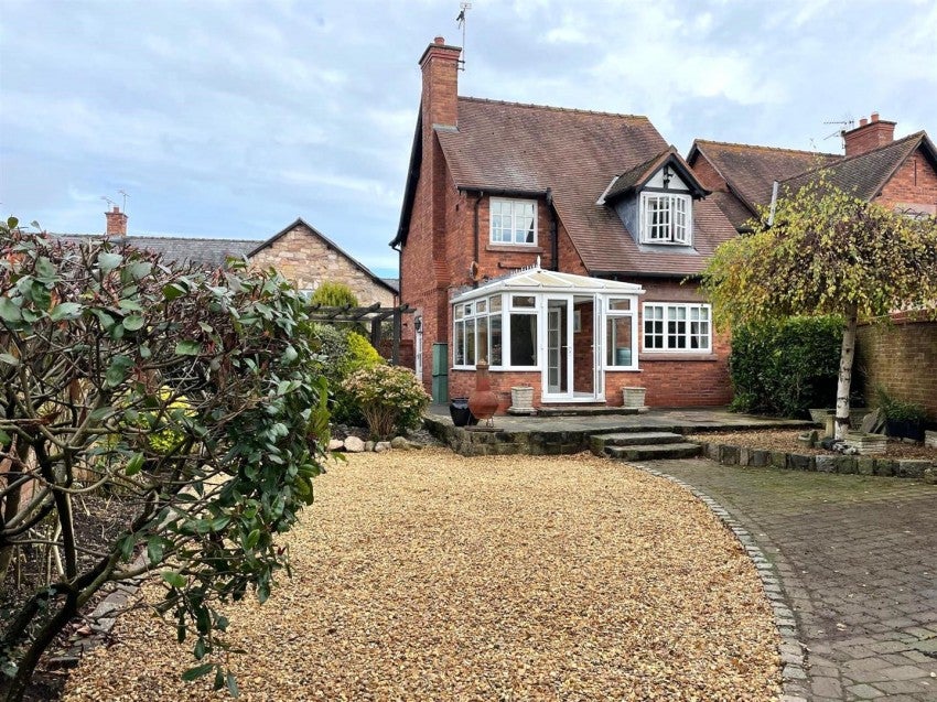 House Burganey Court in Pulford