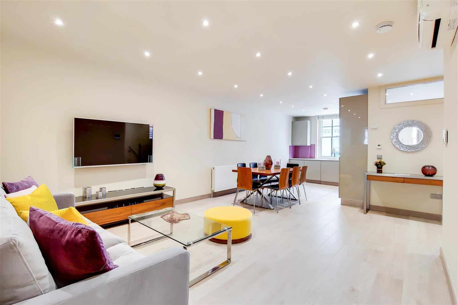 Flat Elvaston Place in Greater London