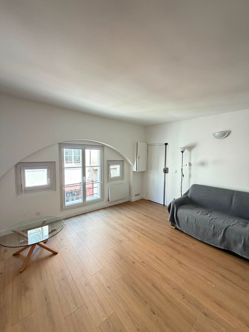 Flat Quai d'Austerlitz in Paris