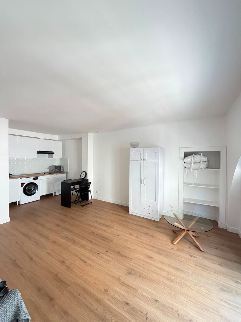 Flat Quai d'Austerlitz in Paris