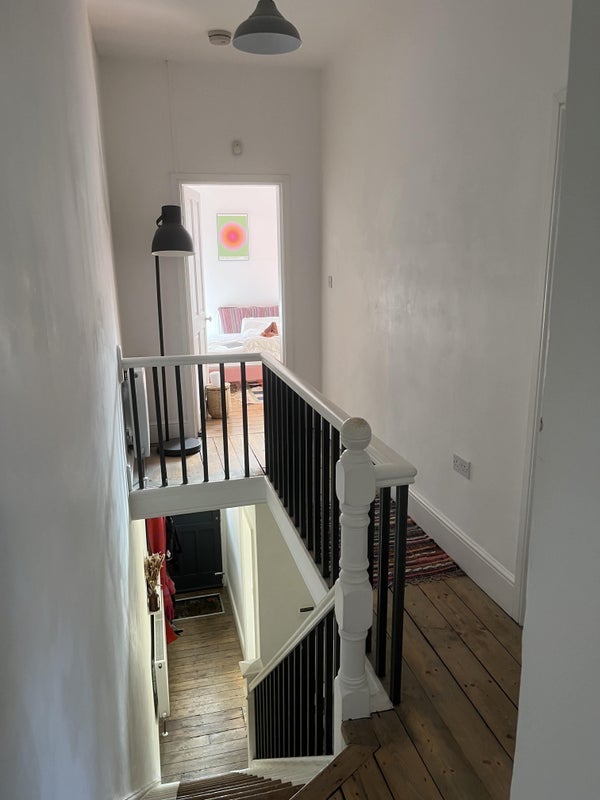Room Edenhall Avenue in Manchester