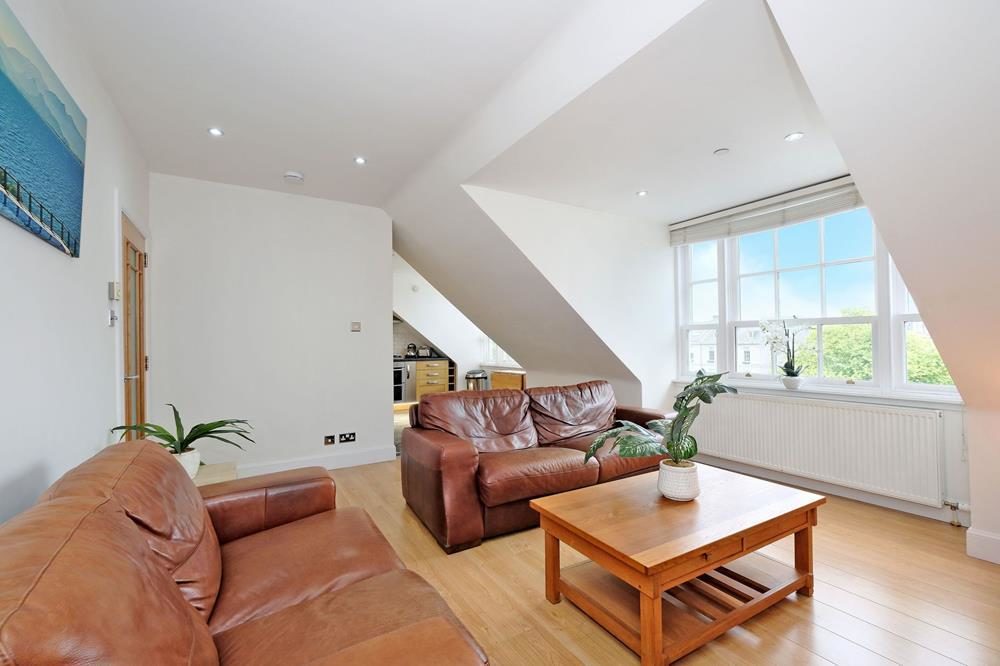 Flat Golden Square in Aberdeen City