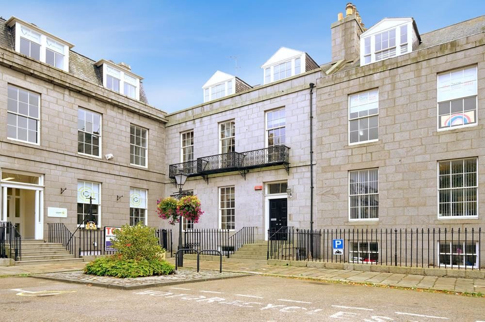 Flat Golden Square in Aberdeen City