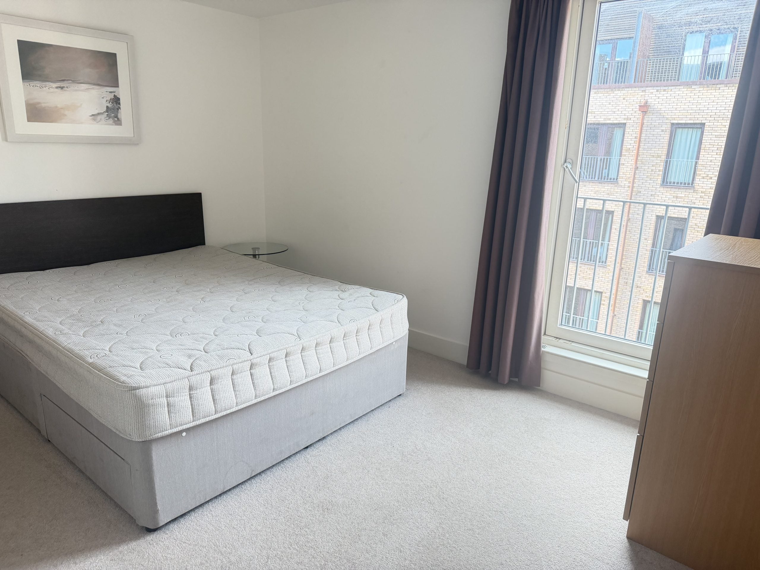Flat Brandfield Street in City of Edinburgh