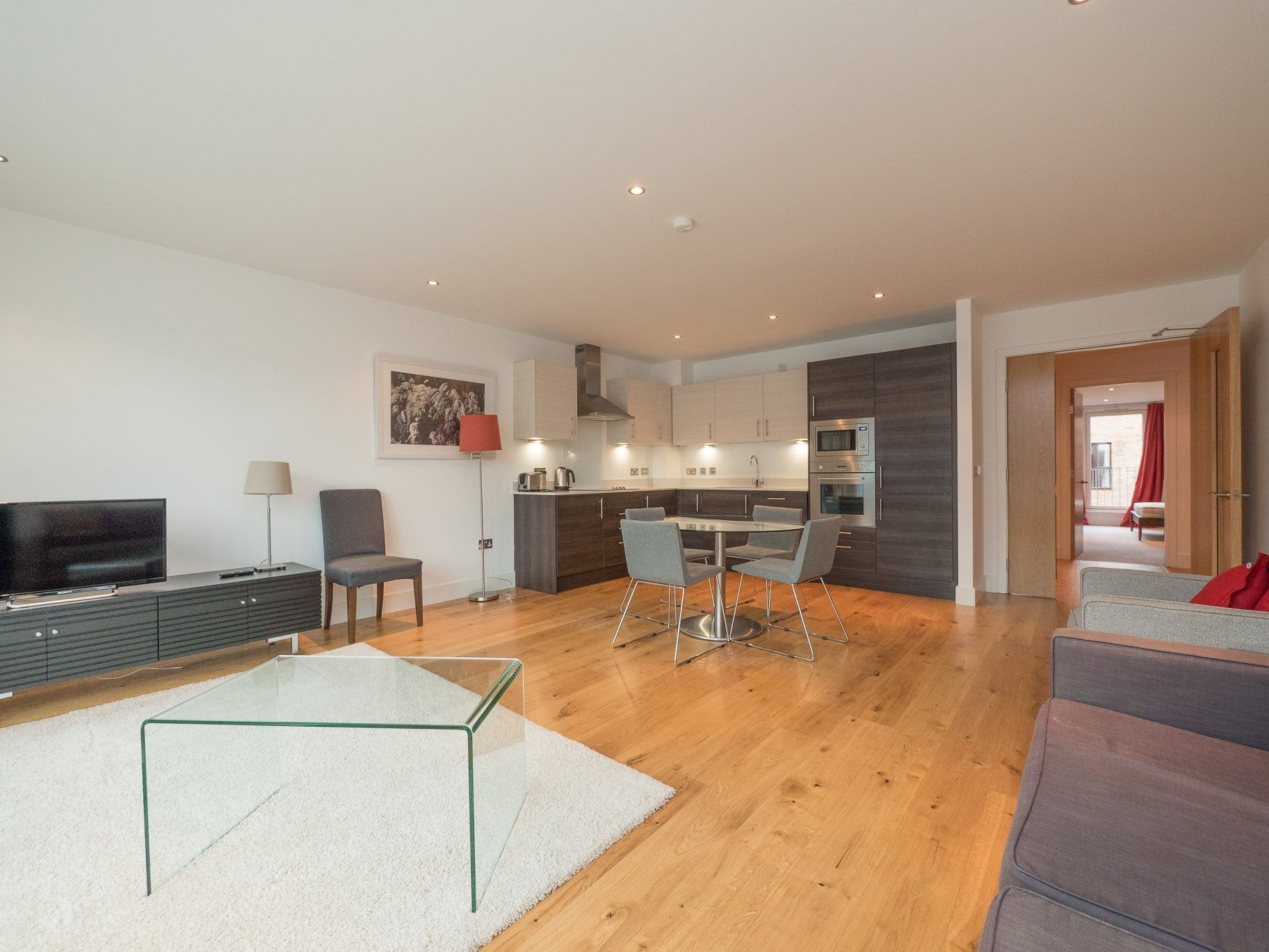 Flat Brandfield Street in City of Edinburgh