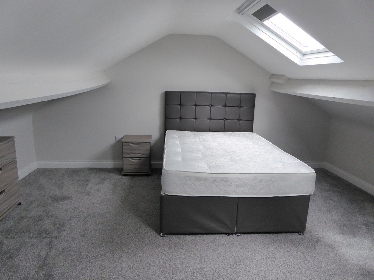 Room Middlewich Road in Northwich