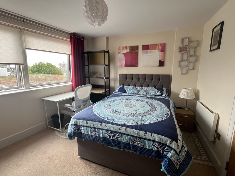 Room Eagle Wharf Road in Greater London