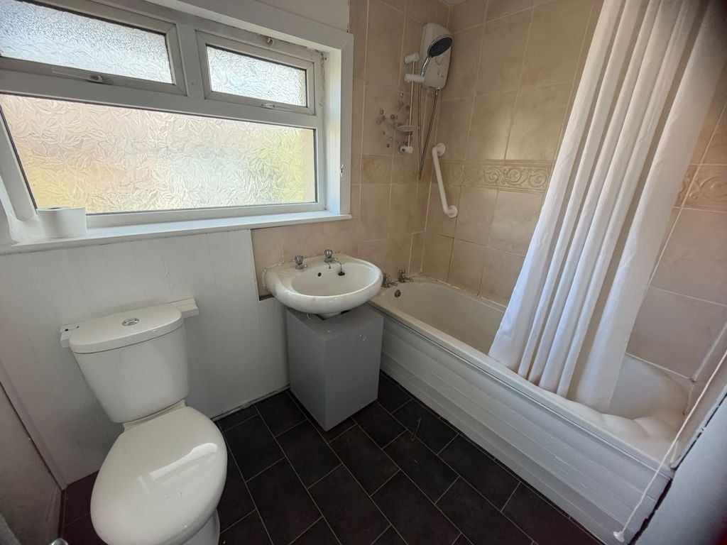 Flat Delaval Road in Billingham