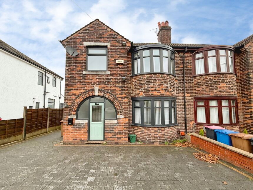 House Manchester Road in Salford