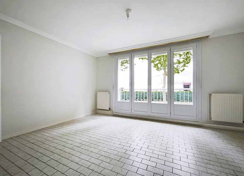 Flat Rue Louis Pergaud in Le Petit-Quevilly
