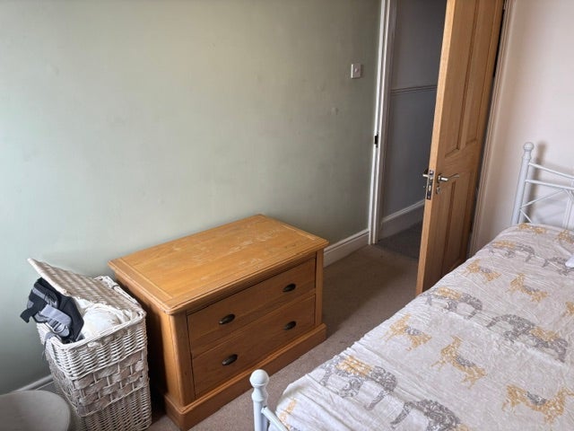 Room Cock Road in Bristol
