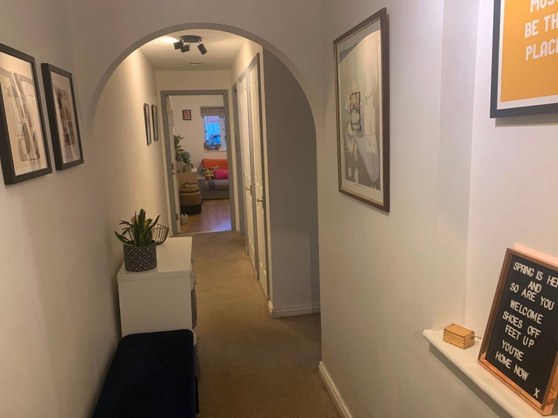 Room Bramston Road in Greater London