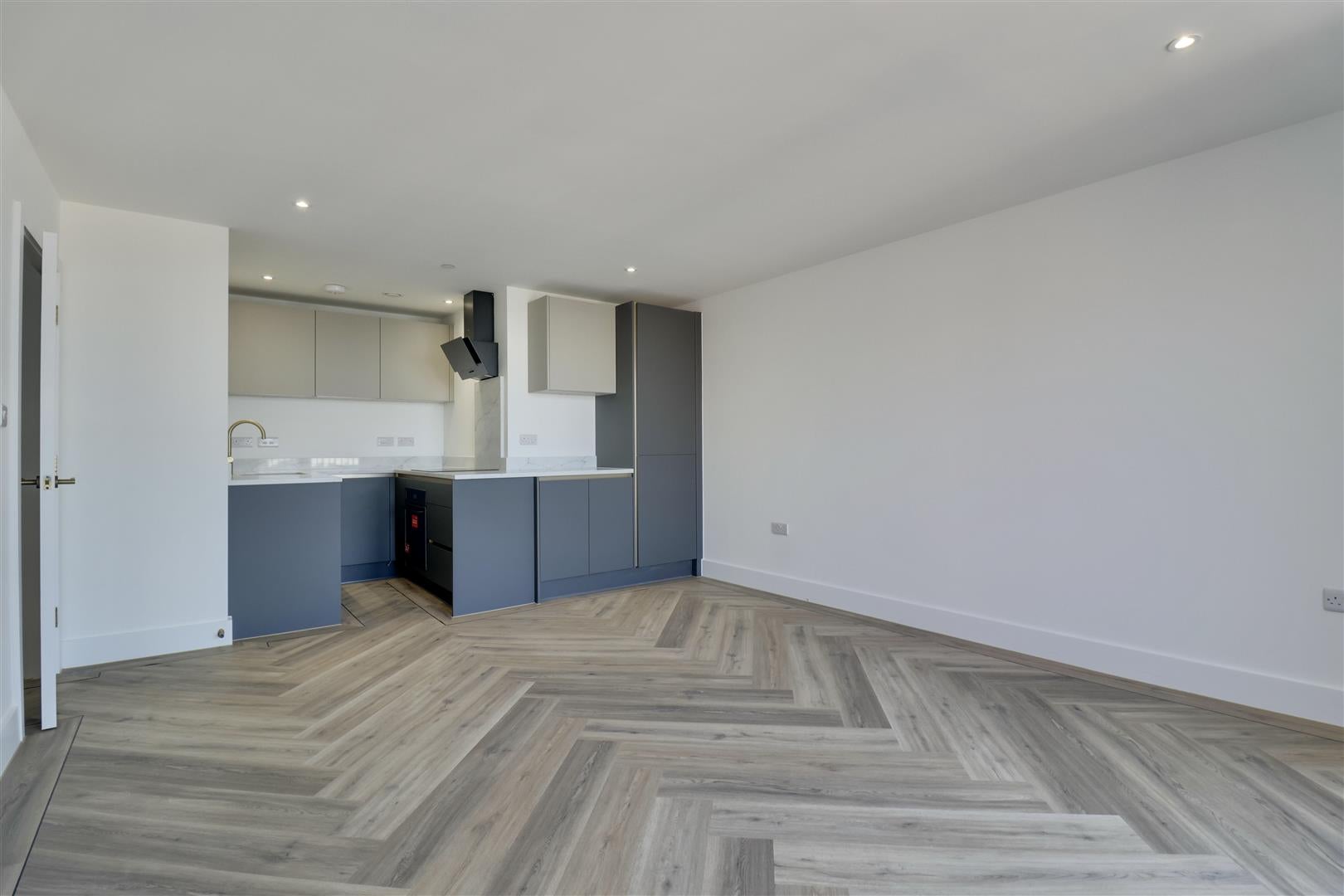 Flat Palmerston Road in Portsmouth