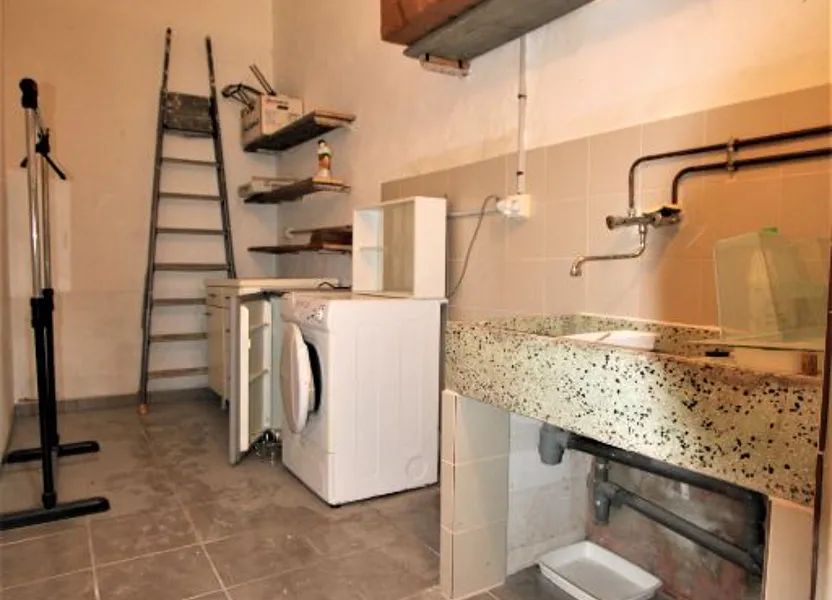 Flat Rue Laurent Bertrand in Entraigues-sur-la-Sorgue