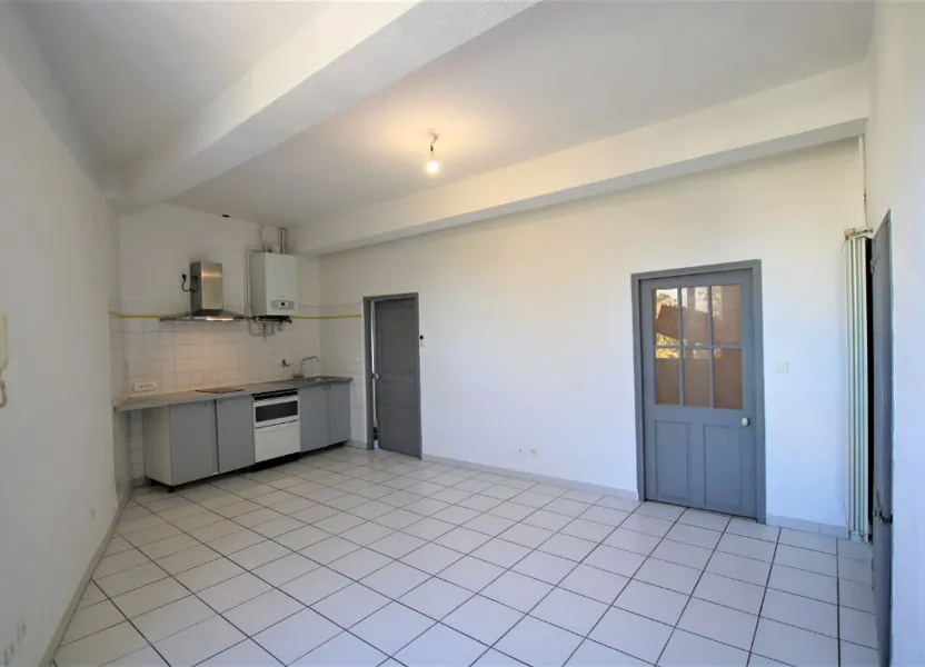 Flat Rue Laurent Bertrand in Entraigues-sur-la-Sorgue